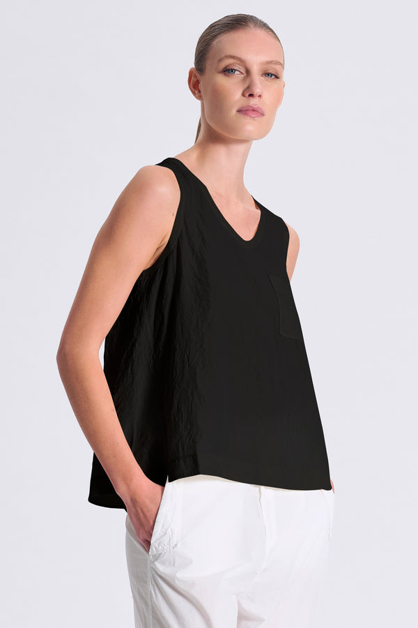 Canotta svasata comfort fit in misto seta con bordo collo e giromanica in costina di maglia | 1017.CFDTRCV313.10