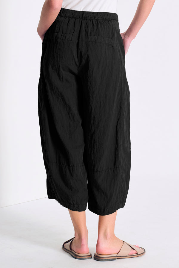 Cropped-Hose mit weit geschnittenem Bein aus Seidenmix, hinten mit elastischem Bund | 1017.CFDTRCV314.10