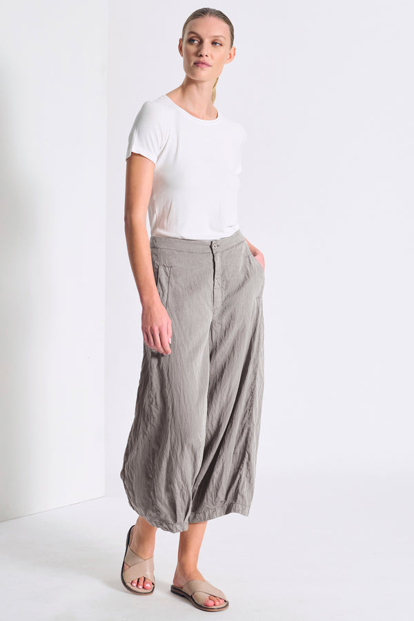 Cropped-Hose mit weit geschnittenem Bein aus Seidenmix, hinten mit elastischem Bund | 1017.CFDTRCV314.12
