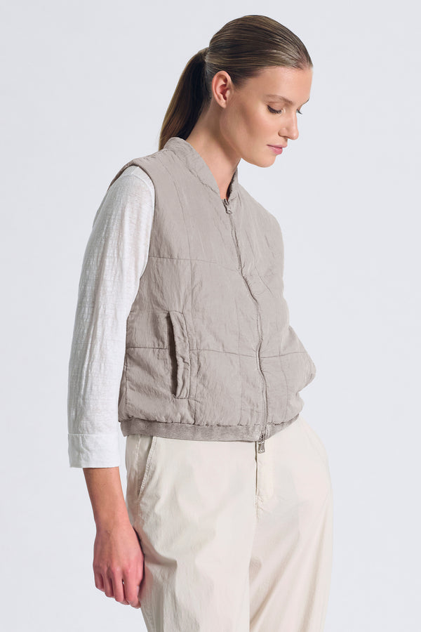 Gefütterte Weste aus Seidenmix im Regular Fit | 1017.CFDTRCV317.12