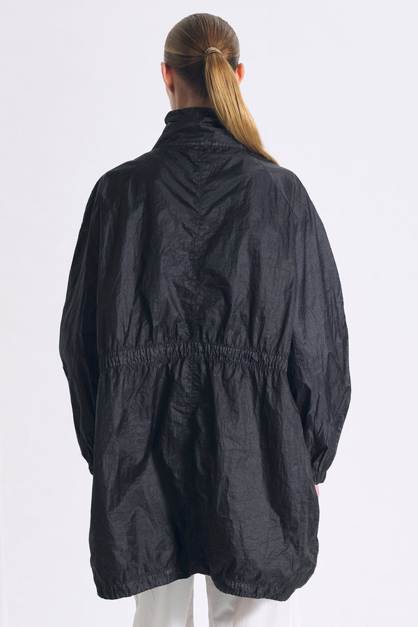 Oversized Trenchcoat aus beschichtetem, zweifarbigem Polyamid | 1017.CFDTRCZ351.10