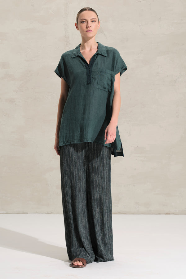 Oversize-Bluse im Polo-Stil mit Flügelärmeln aus Leinen mit Einsätzen aus Viskose-Voile | 1018.CFDTRDB112.25