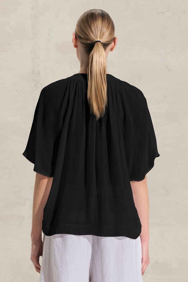 T-shirt in lino con manica ad aletta ed inserti in voile di viscosa | 1018.CFDTRDB113.10