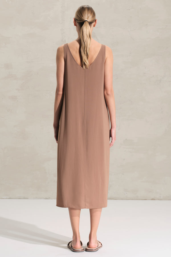 Trägerkleid aus elastischem Viskosekrepp | 1018.CFDTRDI181.27