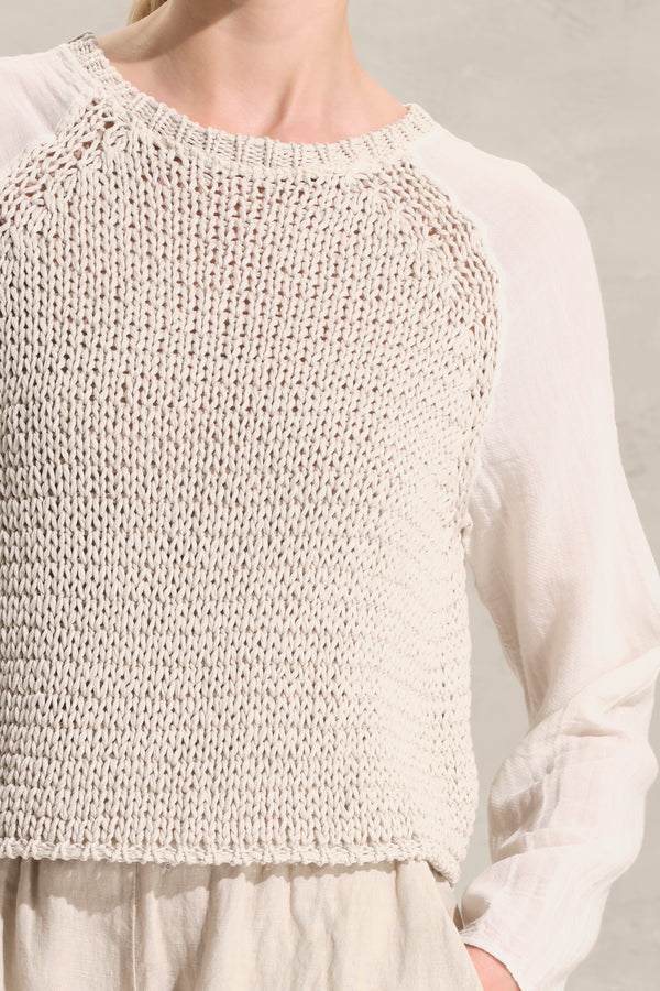 Pullover aus Baumwoll-Bändchengarn mit Ärmeln aus Baumwollmusselin | 1018.CFDTRDO242.02