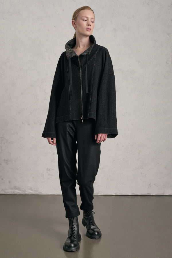 Ausgestellte Oversize-Wendejacke, Doubleface, aus Wolle mit Fischgratmuster auf der Außenseite und Innenseite unifarben | 1019.CFDTRE10452.310