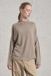 Maglia oversize in viscosa e lana. linea a scatola, collo a vulcano | 1019.CFDTRE11463.31