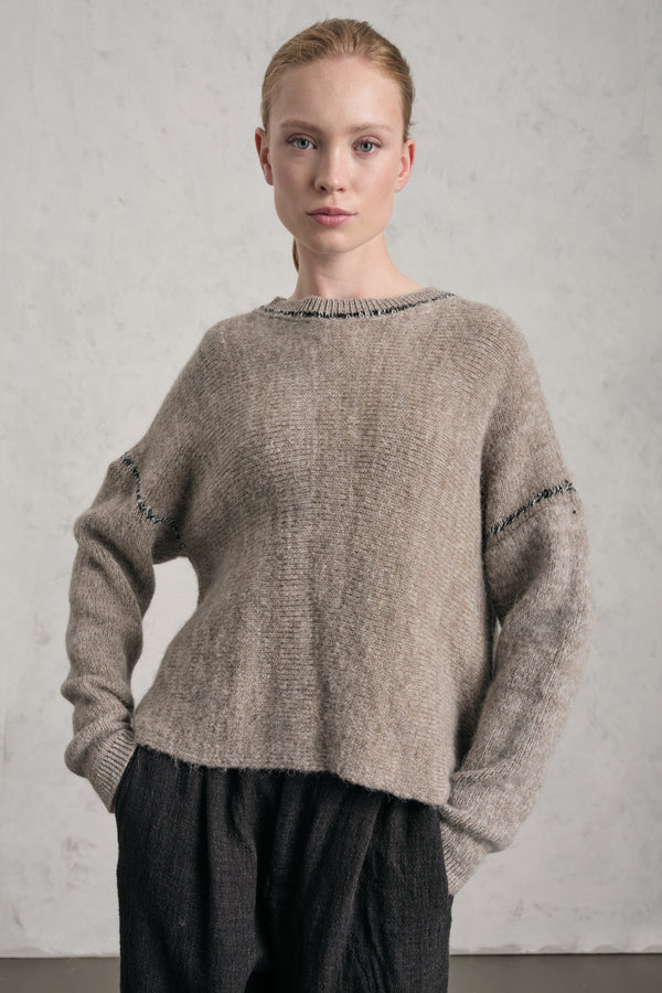 Pullover mit Rundhalsausschnitt aus Alpaka-Wollmischung mit kontrastierenden, plattierten Maschen | 1019.CFDTRE15500.31