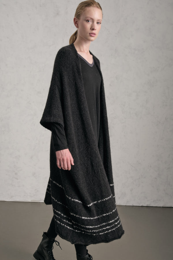 Langer Oversize-Cardigan aus Alpaka-Wollmischung mit kontrastierenden, plattierten Maschen | 1019.CFDTRE15506.10