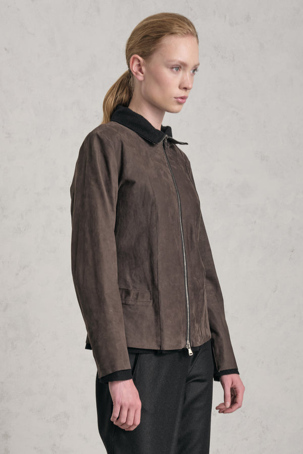 Jacke mit hohem Kragen und Reißverschluss aus gewachstem Leder und Wolltuch-Futter | 1019.CFDTRE3381.06