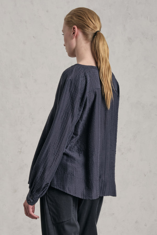 Camicia scollo a v in goffrato di seta e lana | 1019.CFDTREE140.15