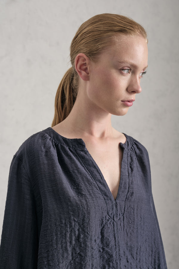 Camicia scollo a v in goffrato di seta e lana | 1019.CFDTREE140.15