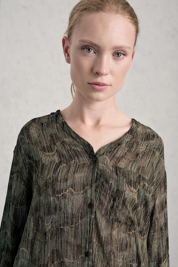 Camicia scollo a v linea over in georgette di viscosa stampata | 1019.CFDTREF151.03