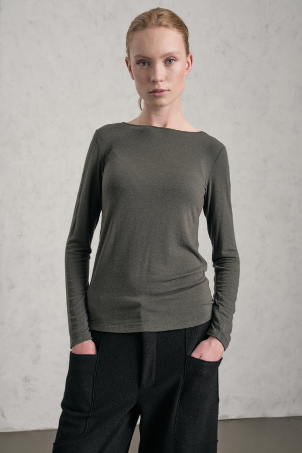 Slim fit boat neck T-shirt in viscose and stretch melange wool jersey | 1019.CFDTREJ192.04