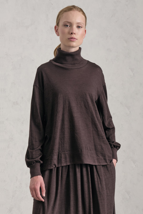T-shirt collo alto in costina linea ampia in jersey di lana | 1019.CFDTREK203.06