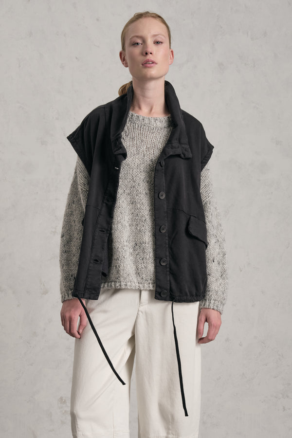 Gilet comfort fit con collo alto e coulisse sul fondo in tencel e cotone stretch | 1019.CFDTREN232.10