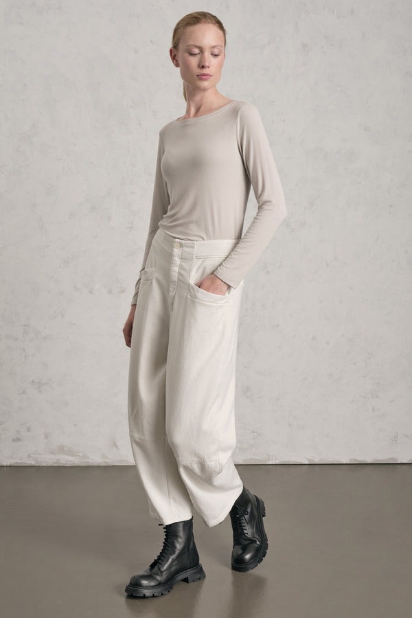 Low-crotch trousers in Tencel and stretch cotton | 1019.CFDTREN233.02