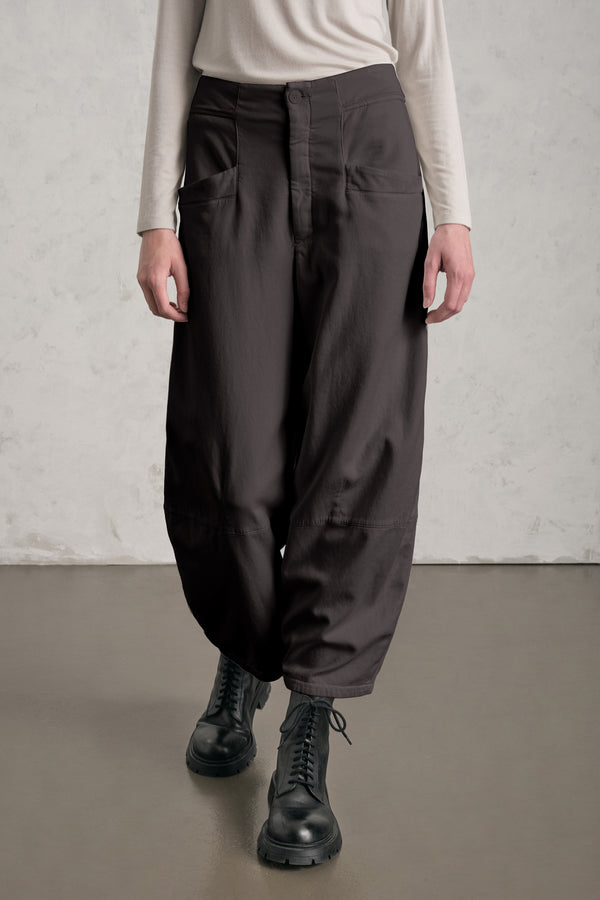 Hose mit tief sitzendem Schritt aus Tencel-Baumwoll-Stretch | 1019.CFDTREN233.06