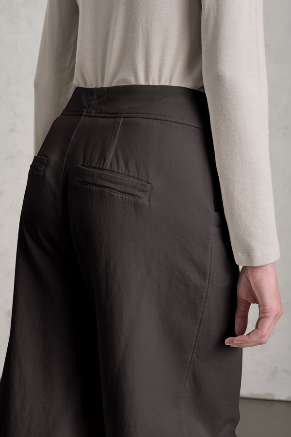 Pantalone con cavallo basso in tencel e cotone stretch | 1019.CFDTREN233.06