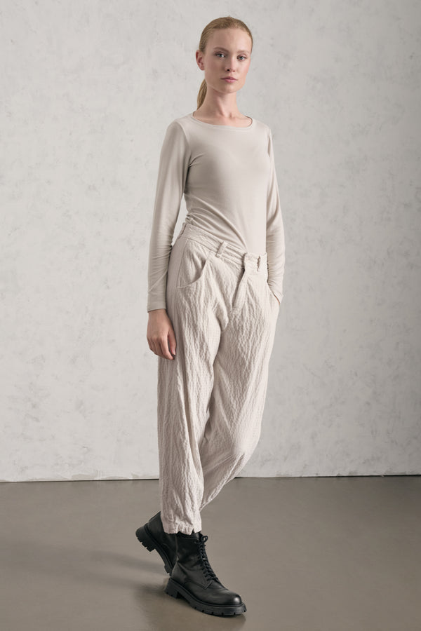 Pantalone comfort fit con spacchetti fondo gamba in costina di velluto in viscosa e cotone stretch g | 1019.CFDTREP255.01