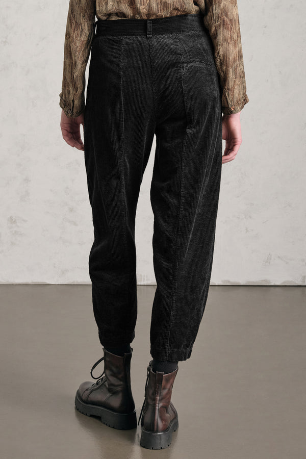 Pantalone comfort fit in velluto a coste di viscosa e cotone stretch | 1019.CFDTREQ265.10