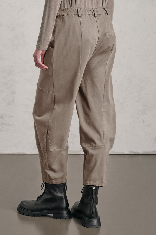 Pantalone linea bombèe comfort fit in tencel, modal e cotone stretch con elastico dietro in vita | 1019.CFDTRER271.31