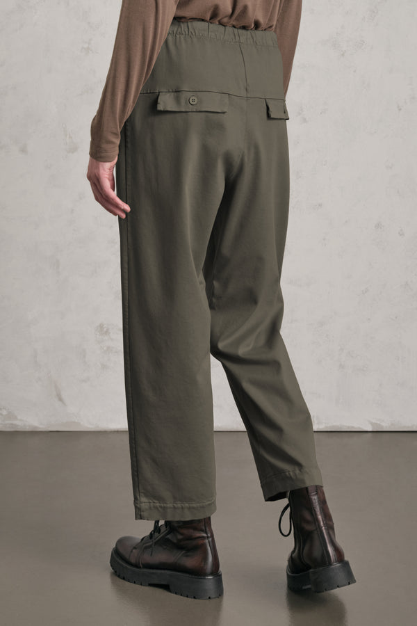 Pantalone comfort fit con tasche davanti in viscosa e cotone stretch. elastico in vita | 1019.CFDTRER273.04