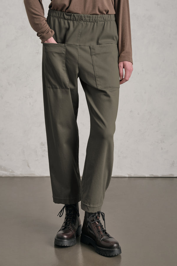 Pantalone comfort fit con tasche davanti in viscosa e cotone stretch. elastico in vita | 1019.CFDTRER273.04
