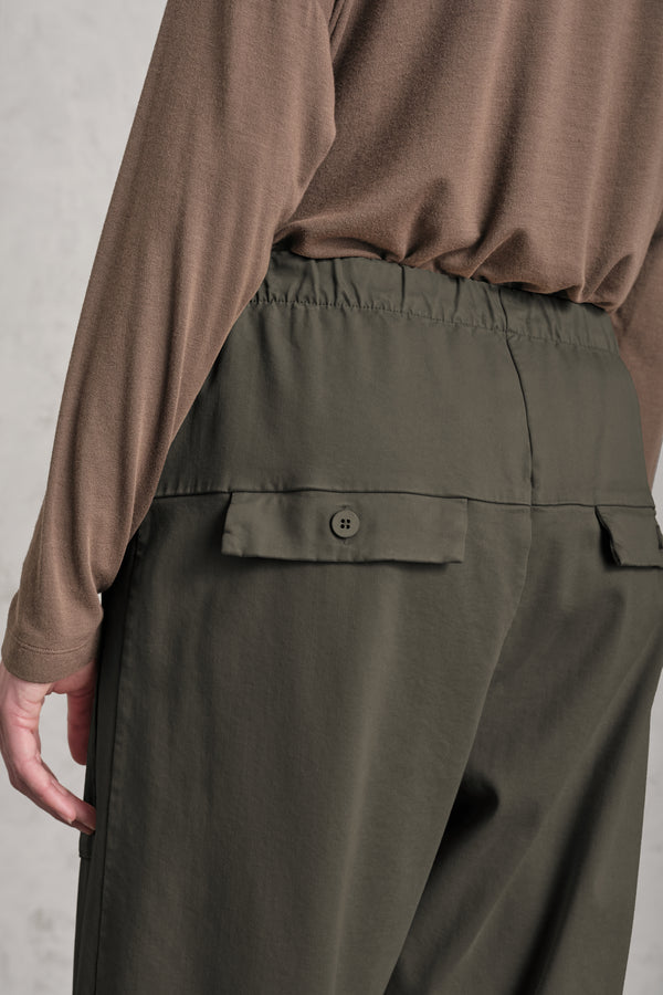 Pantalone comfort fit con tasche davanti in viscosa e cotone stretch. elastico in vita | 1019.CFDTRER273.04