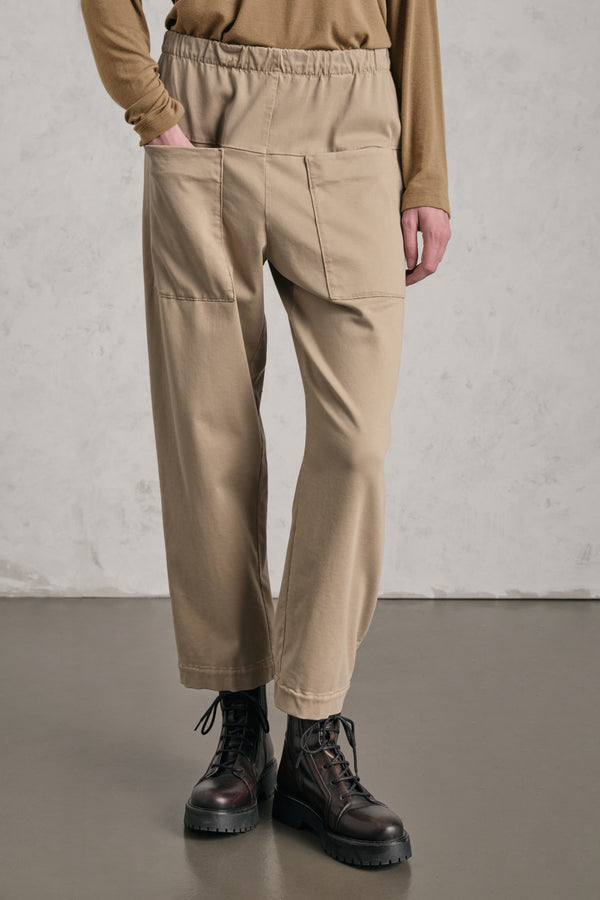 Hose im Comfort Fit mit Vordertaschen aus elastischer Viskose-Baumwolle. Elastischer Bund | 1019.CFDTRER273.22