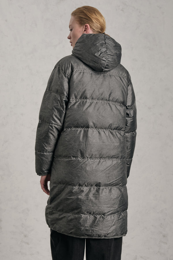 Gesteppte Daunenjacke mit Kapuze aus Nylon, kalt gefärbt | 1019.CFDTRES284E.110