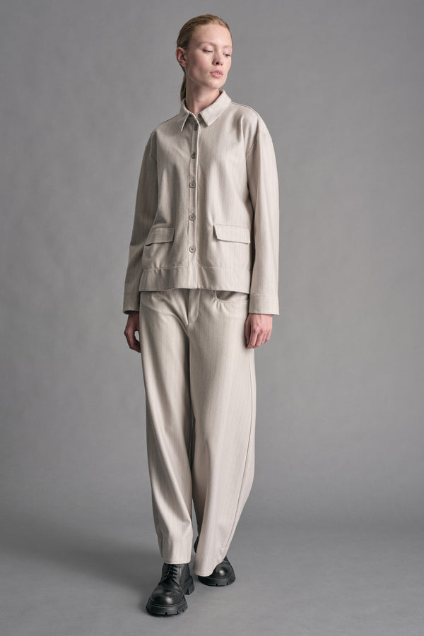 Jacke/Bluse aus leichtem Wolltuch mit Nadelstreifen und Kaschmir-Touch | 1019.CFDTREW320.21