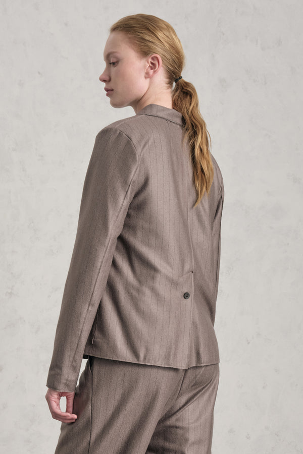 Giacca foderata in panno di lana leggero gessato, mano cashmere | 1019.CFDTREW322.31