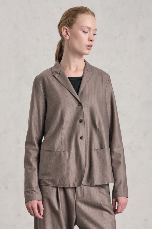 Giacca foderata in panno di lana leggero gessato, mano cashmere | 1019.CFDTREW322.31