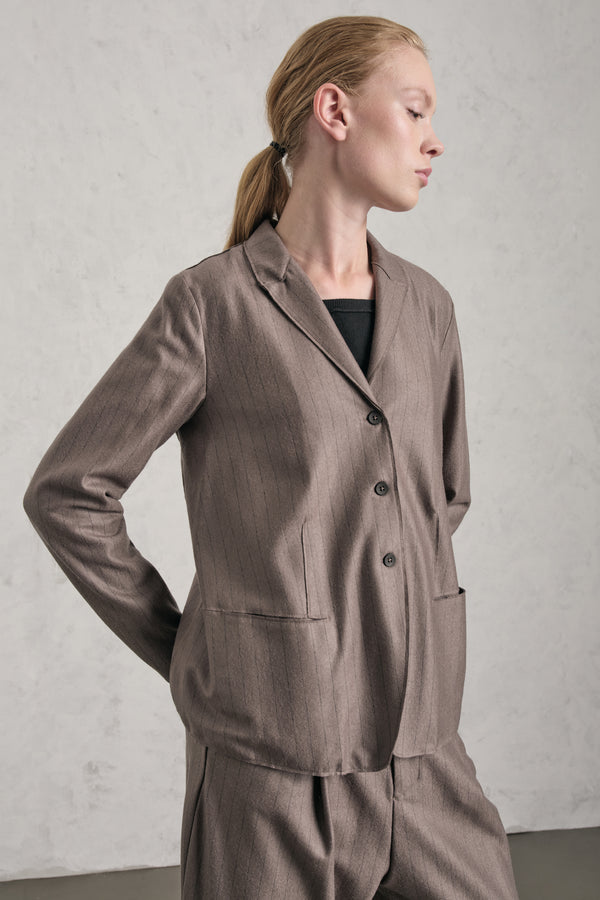 Giacca foderata in panno di lana leggero gessato, mano cashmere | 1019.CFDTREW322.31