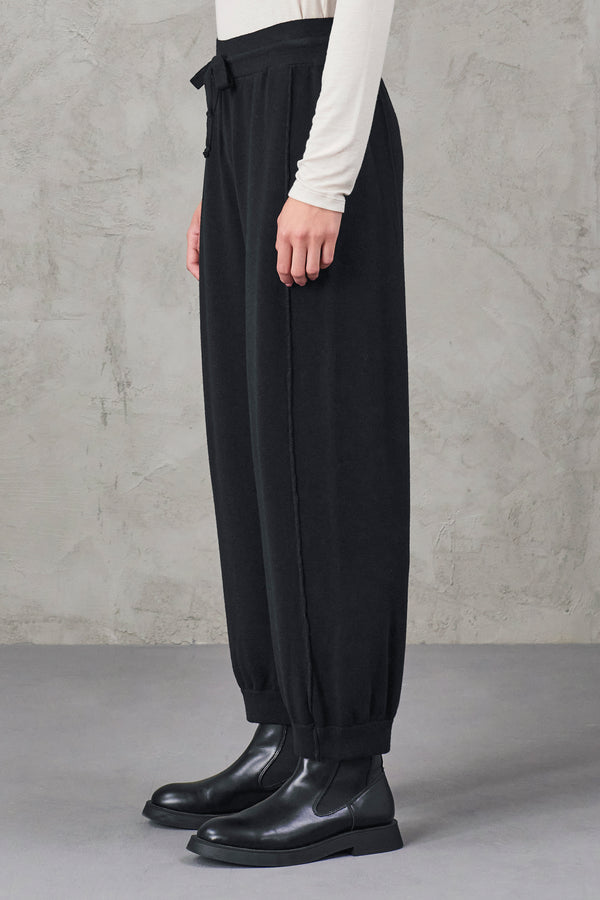 Pantalone in maglia rasata di viscosa e lana | 1010.CFDTRV11465.10