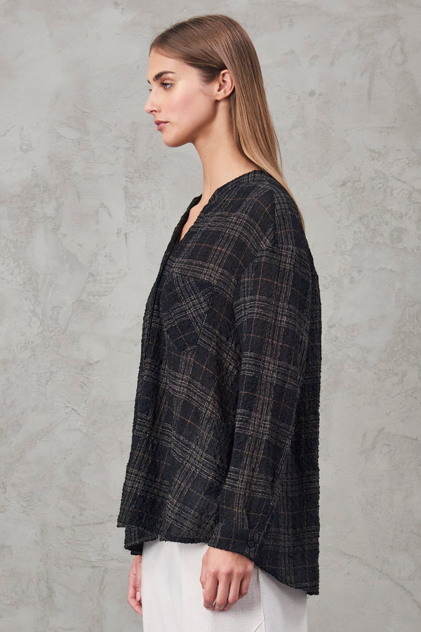 Comfort fit shirt in checked wool blend gauze | 1010.CFDTRVN230.14
