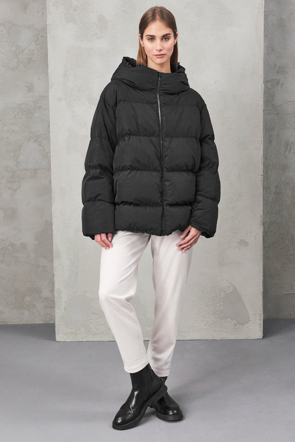 Hooded jacket padded with real goose down and lined in habotay silk | 1010.CFDTRVS283.10