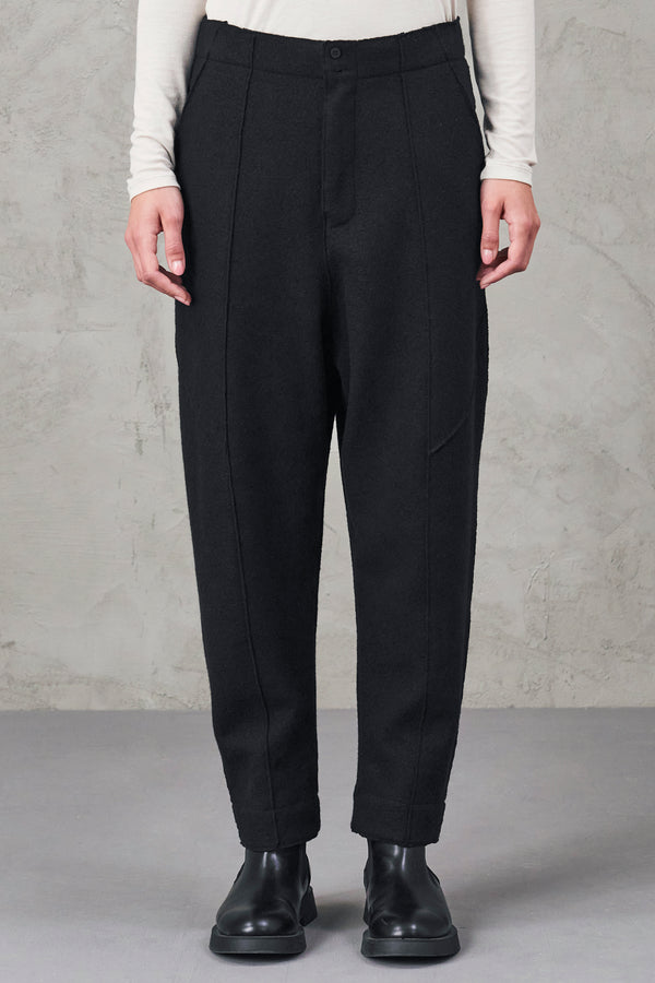 Comfort fit and low crotch pant  in boiled wool | 1010.CFDTRVU300.10