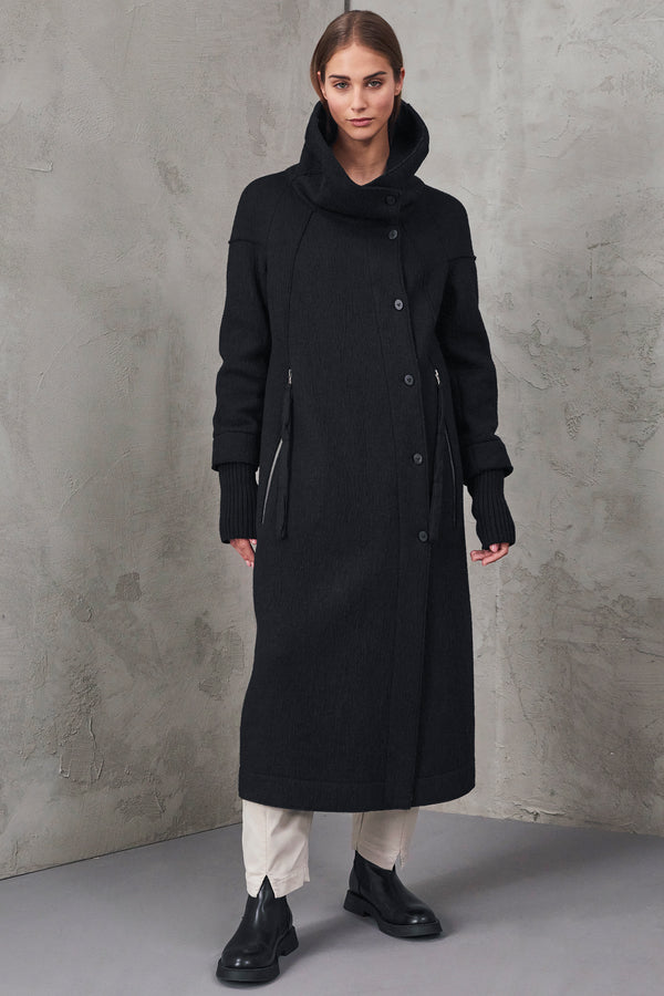 Manteau long coupe slim en maille de laine bouillie avec col montant | 1010.CFDTRVX333.10