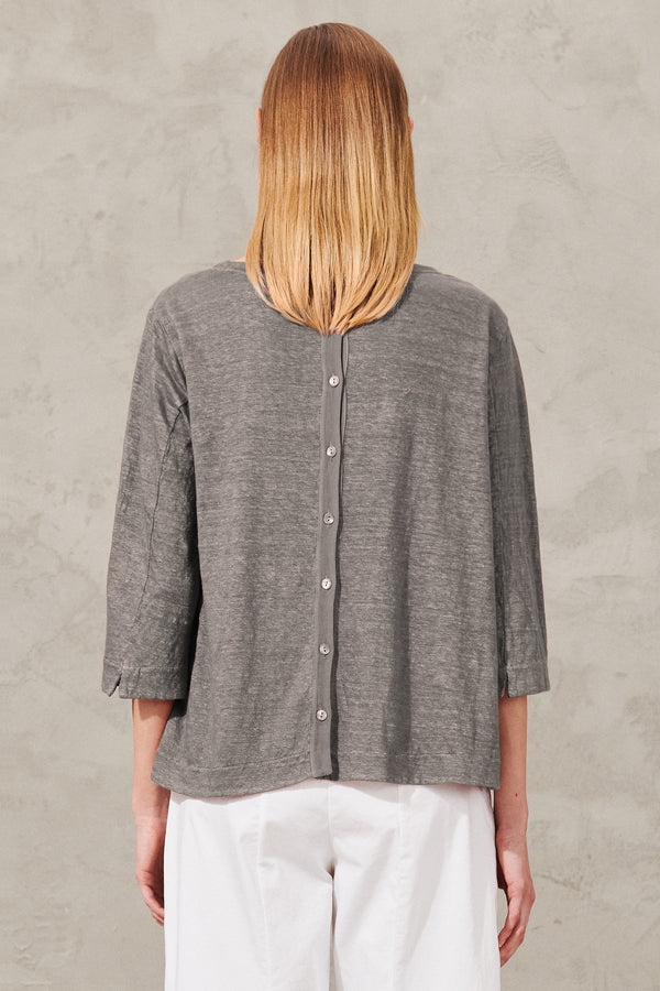 T-shirt oversize manica 3/4 in jersey di lino. schiena con bottoni in madreperla | 1011.CFDTRWK203.12