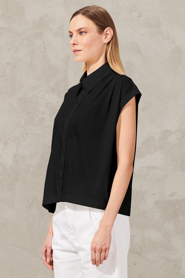 Short oversized shirt in stretch cotton poplin | 1011.CFDTRWM222.10