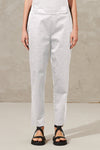Pantalon coupe slim en coton extensible avec ceinture au dos en maille élastique | 1011.CFDTRWO241.00