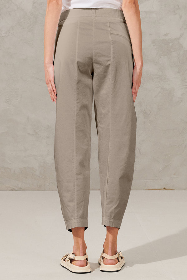 Pantalon coupe confort en satin de coton extensible | 1011.CFDTRWO245.12