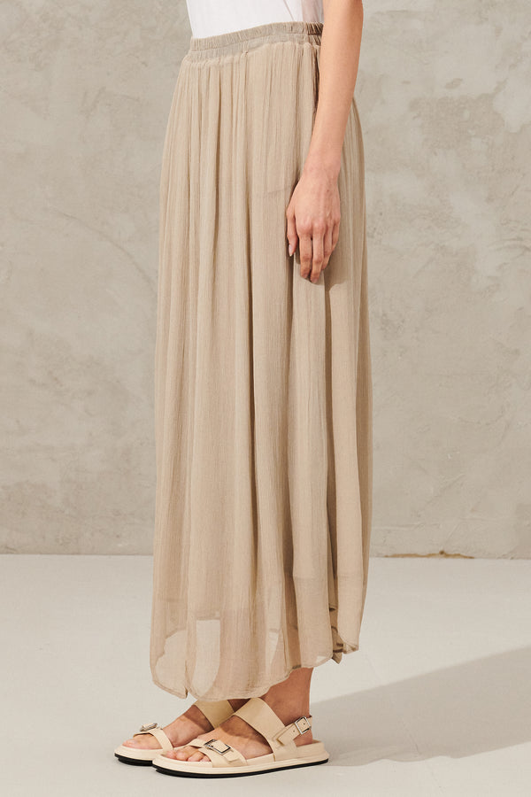 Long flared skirt with elastic waist in  viscose crepe | 1011.CFDTRWS287.21
