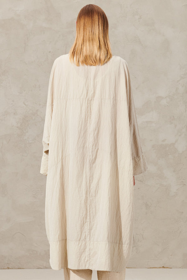 Trench coat oversize kimono sleeves in silk voile and nylon | 1011.CFDTRWV312.21