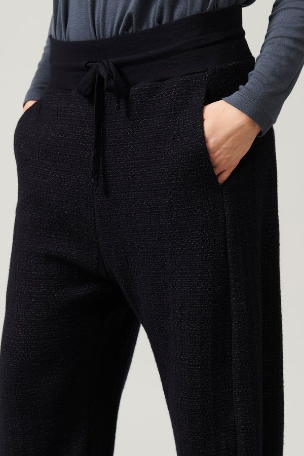 Micro-patterned jacquard wool blend knitted trousers | 1013.CFDTRY7424.05