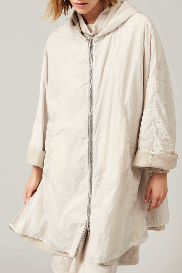 Oversize-mantel mit kapuze aus nylon mit futter aus wollgewebe | 1013.CFDTRYS284.21