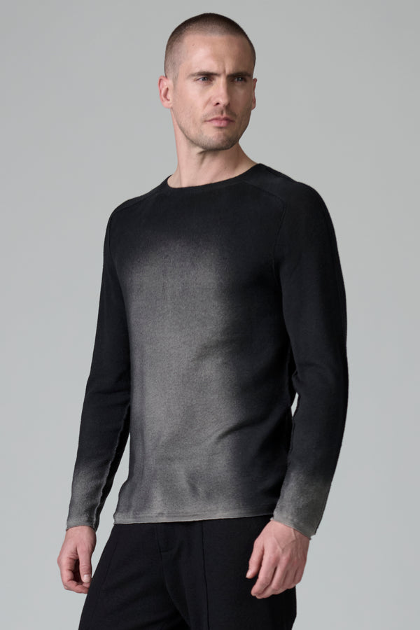 Hand sprayed virgin wool regular-fit knit with contrasting colour detail on the sleeves | 1016.CFUTRB12470H.U310