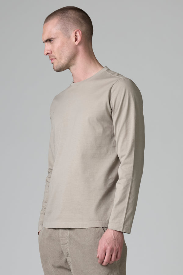 Long-sleeved regular fit round-neck T-shirt in Supima cotton jersey with knitted collar | 1016.CFUTRB2371.U02